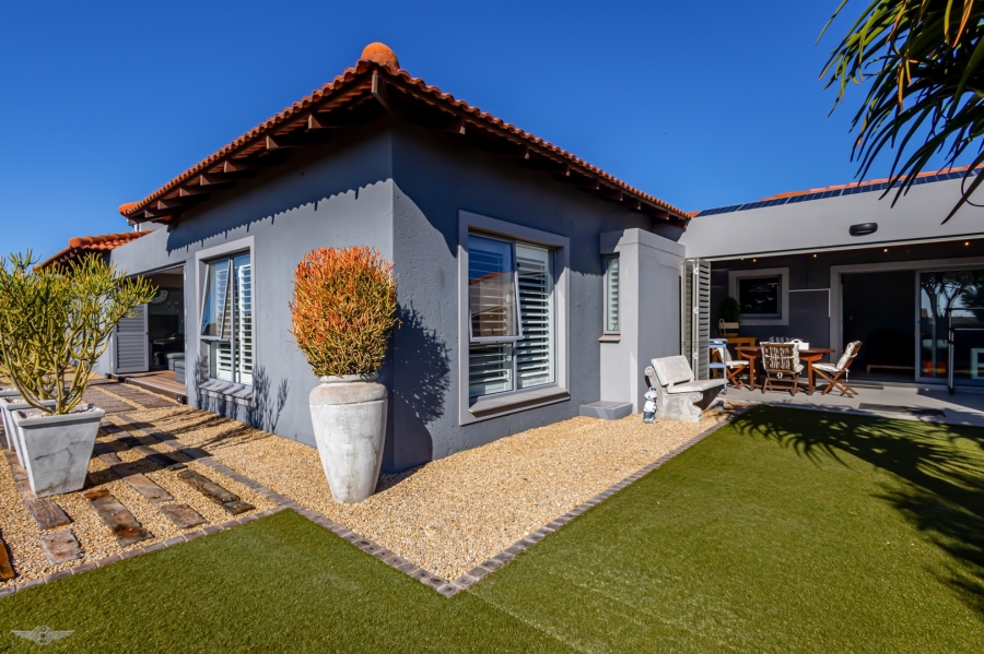 4 Bedroom Property for Sale in Langebaan Country Estate Western Cape